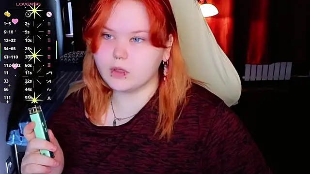 fillisfox  online show from 04/16/26, 06:14