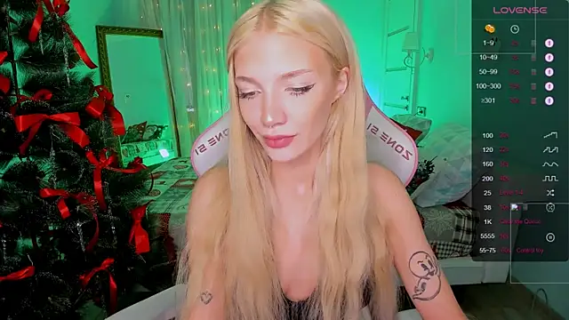 AnyaTaylor  online show from 12/20/25, 06:27