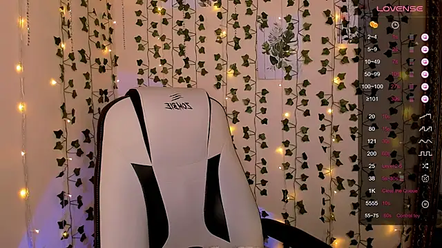 AnyaTaylor  online show from 02/16/26, 02:32