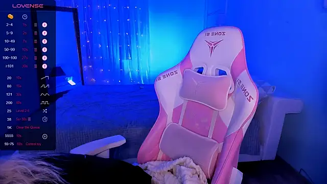 AnyaTaylor  online show from 01/18/26, 02:15