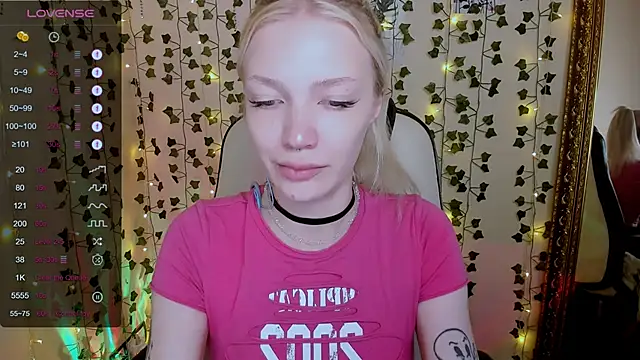 AnyaTaylor  online show from 02/03/26, 06:22