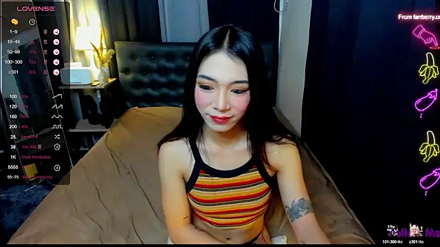 bellamoonlightX online show from 01/08/26, 08:20