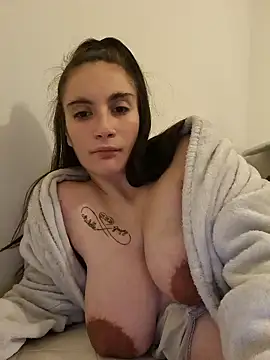 Michou02xXx online show from 11/22/25, 07:57