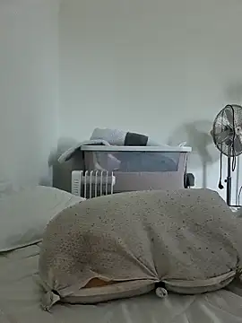 Michou02xXx online show from 11/19/25, 12:16