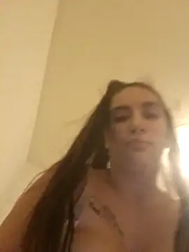 Michou02xXx online show from 12/21/25, 10:43