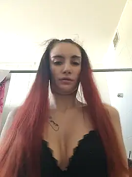 Snapshot of Michou02xXx chatting on 04/14/26, 11:15 Michou02xXx online show from 04/14/26, 11:15