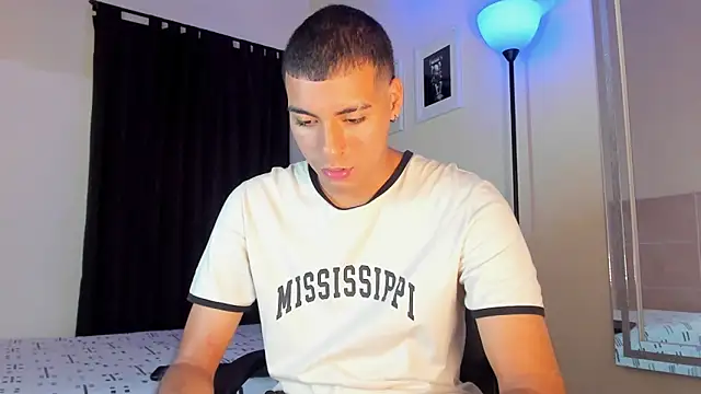 TeamPorn 19 online show from 10/26/25, 04:02