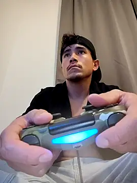 ernin2865 online show from 10/31/25, 09:50