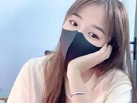 Tinaa-22 online show from 09/17/25, 02:52