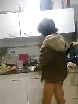 kendrafarq online show from 09/18/25, 04:59