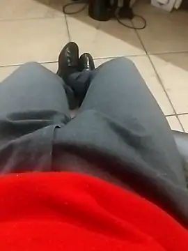 Snapshot of shebeshid chatting on 02/17/26, 04:15 shebeshid online show from 02/17/26, 04:15