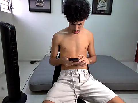 Dollarhot30 online show from 11/14/25, 09:29