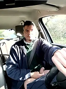 twitshe online show from 11/23/25, 11:42