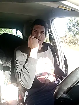 twitshe online show from 10/06/25, 01:34