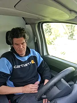 twitshe online show from 03/31/26, 12:07