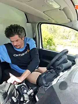 twitshe online show from 03/27/26, 11:33