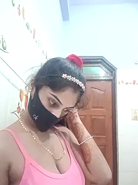 Snapshot of Hot-Soniya733 chatting on 10/30/25, 12:47 Hot-Soniya733 online show from 10/30/25, 12:47