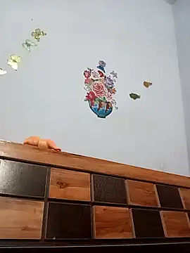 Hot-Soniya733 online show from 04/05/26, 08:04