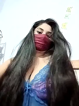 Hot-Soniya733 online show from 03/28/26, 01:45