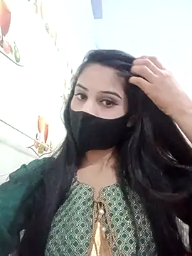 Hot-Soniya733 online show from 11/14/25, 06:39