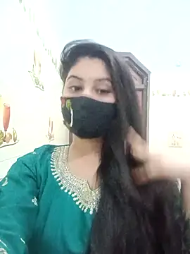 Hot-Soniya733 online show from 12/15/25, 07:09