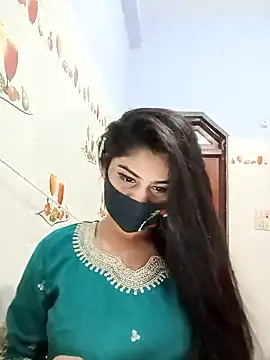 Hot-Soniya733 online show from 02/10/26, 11:20