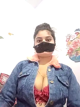 Hot-Soniya733 online show from 12/01/25, 04:52