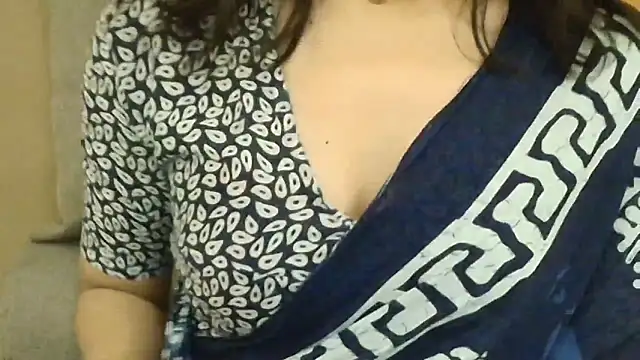 SWEET-18-TEEN online show from 04/12/26, 03:26