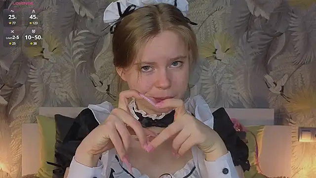 Snapshot of JulietteRain chatting on 10/11/25, 05:14 JulietteRain online show from 10/11/25, 05:14