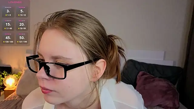 JulietteRain online show from 03/11/26, 07:41