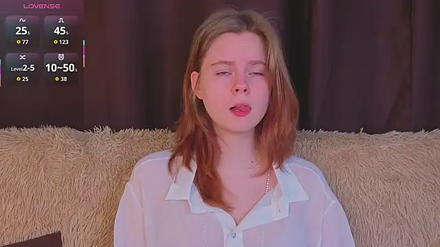 JulietteRain online show from 12/03/25, 05:23