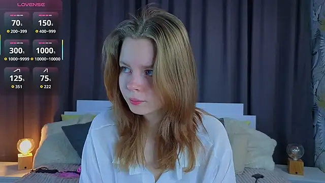 JulietteRain online show from 11/02/25, 04:34