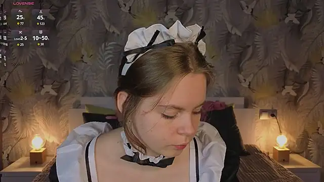 Snapshot of JulietteRain chatting on 10/15/25, 04:59 JulietteRain online show from 10/15/25, 04:59