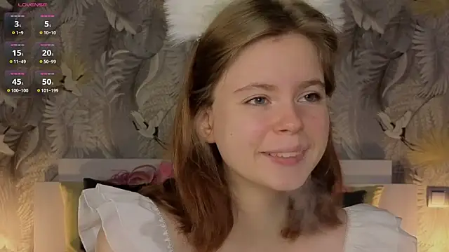 Snapshot of JulietteRain chatting on 10/10/25, 05:25 JulietteRain online show from 10/10/25, 05:25