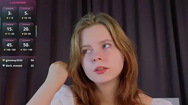 JulietteRain online show from 11/07/25, 04:11