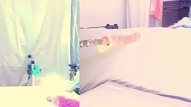  Lia  Stone online show from 03/26/26, 06:39