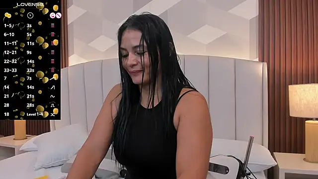Mommy Naughty online show from 05/28/26, 10:43
