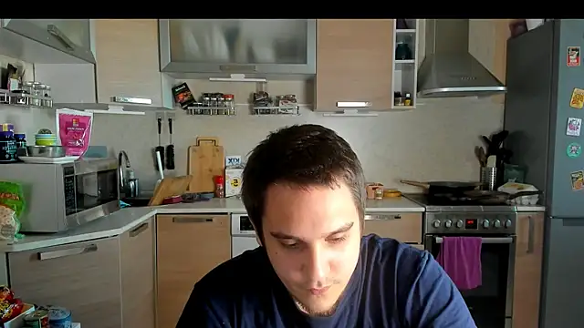 Snapshot of Bear_Beer130 chatting on 06/23/26, 05:22 Bear Beer130 online show from 06/23/26, 05:22