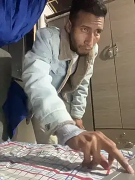 leinad or97 online show from 09/19/25, 04:27