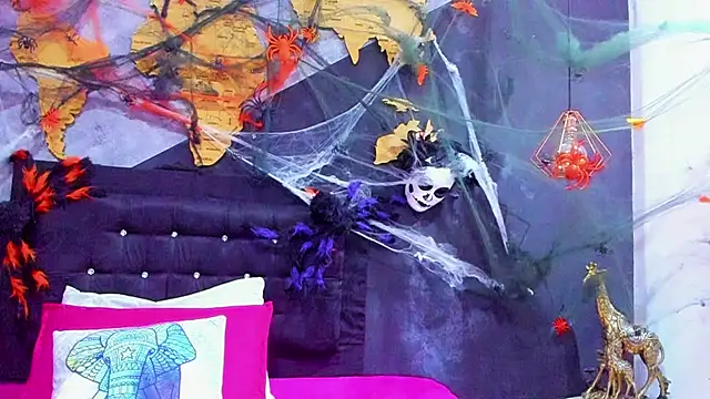 Maiam  Rossi online show from 11/20/25, 11:44