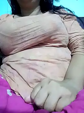 jenyfer709 online show from 02/24/26, 12:00