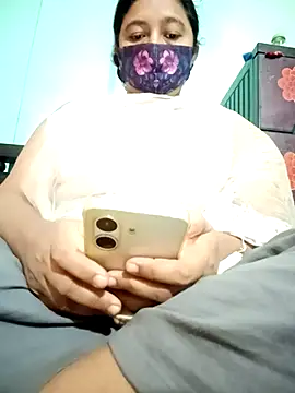 jenyfer709 online show from 02/12/26, 04:01