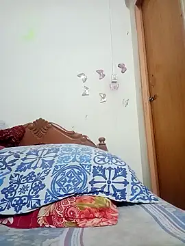 jenyfer709 online show from 09/18/25, 08:23