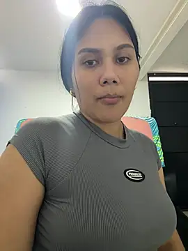 burbuja02 online show from 04/14/26, 08:25