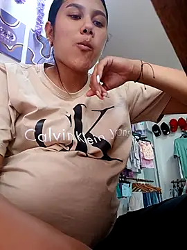 Snapshot of burbuja02 chatting on 01/14/26, 07:39 burbuja02 online show from 01/14/26, 07:39