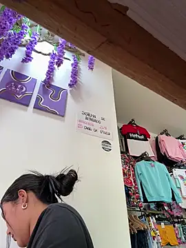 burbuja02 online show from 04/09/26, 02:56