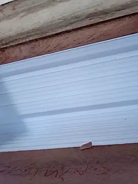 burbuja02 online show from 10/23/25, 02:27