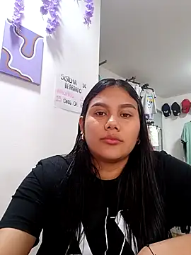 Snapshot of burbuja02 chatting on 01/13/26, 07:40 burbuja02 online show from 01/13/26, 07:40