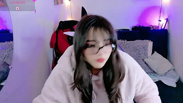 MiaVelvetDoll online show from 11/14/25, 01:26