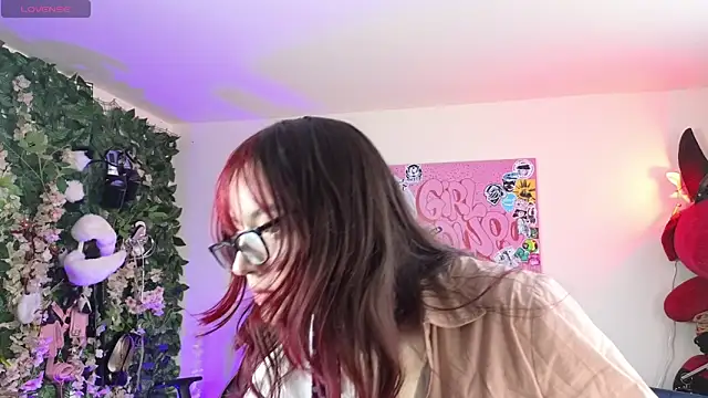 MiaVelvetDoll online show from 05/12/26, 02:12